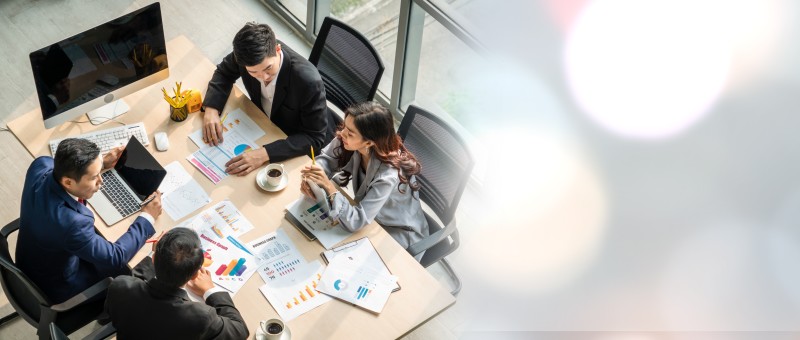 Blog 10 Herausforderungen bei hybrider Arbeit: Wie man sie angehen kann